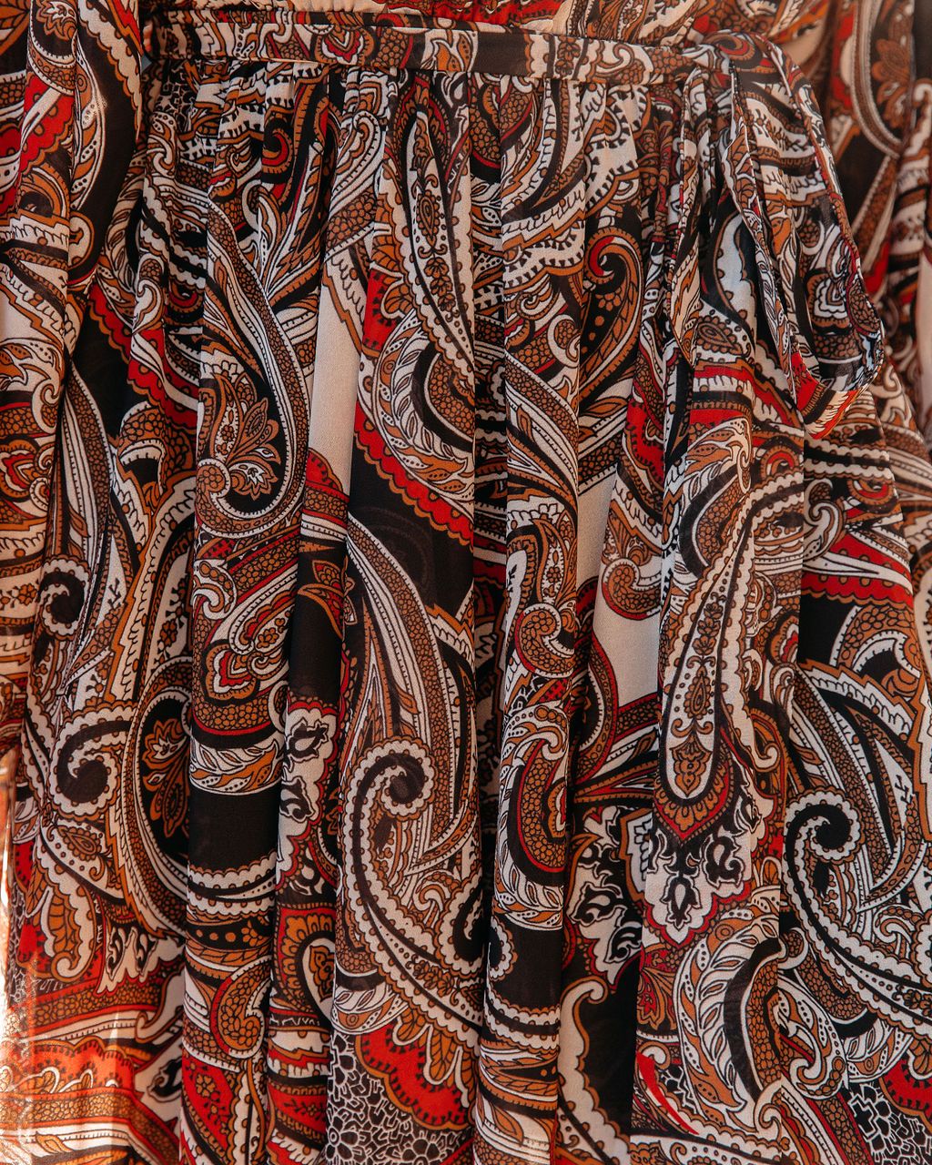 Quilo Paisley Balloon Sleeve Dress - Black Multi